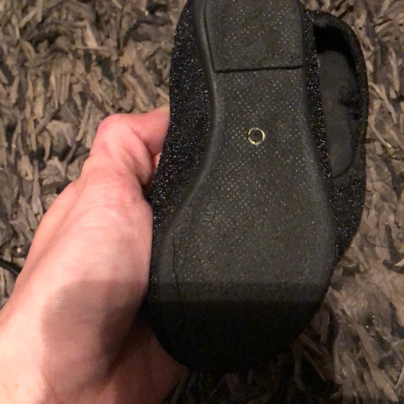 flats - Picture 2 of 3